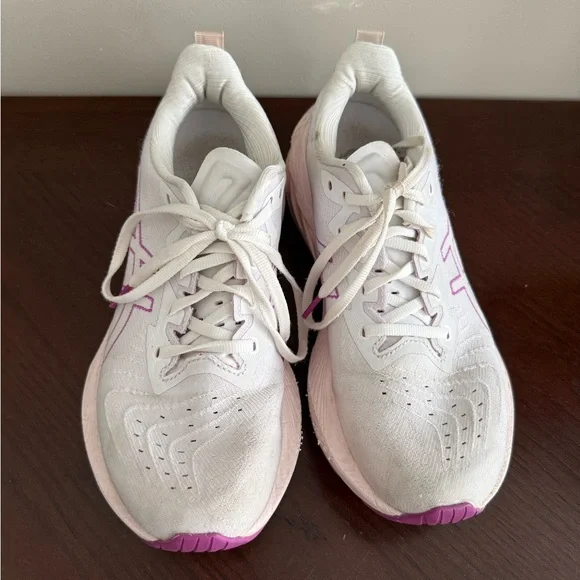 ASICS Nova Blast 4 Running Shoes - Picture 2 of 7